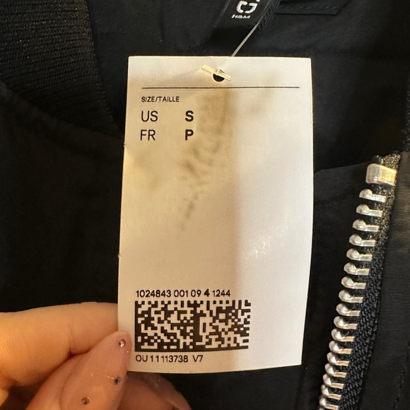 H&M Black Bomber Jacket - Picture 2 of 7